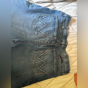 Women Wranglers Plus size